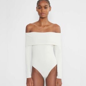 NWT Aritzia Contour Bodysuit